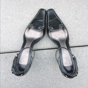 Vintage pointed strap heels